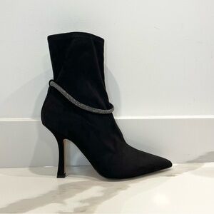 NEW Nine West Ferba Ankle Boots (size 10)